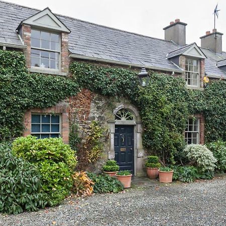 Collon House Bed & Breakfast Exterior photo