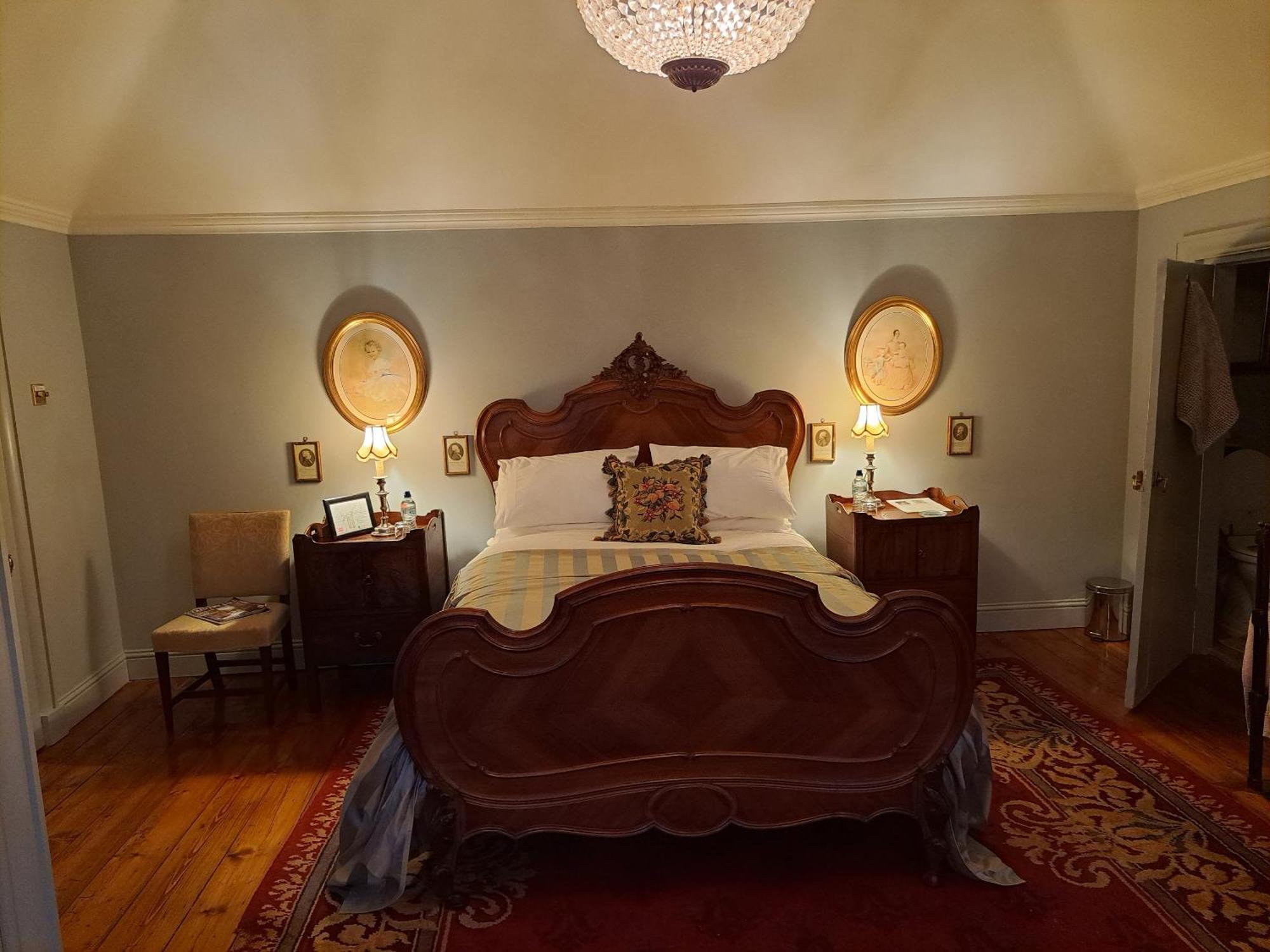 Collon House Bed & Breakfast Room photo